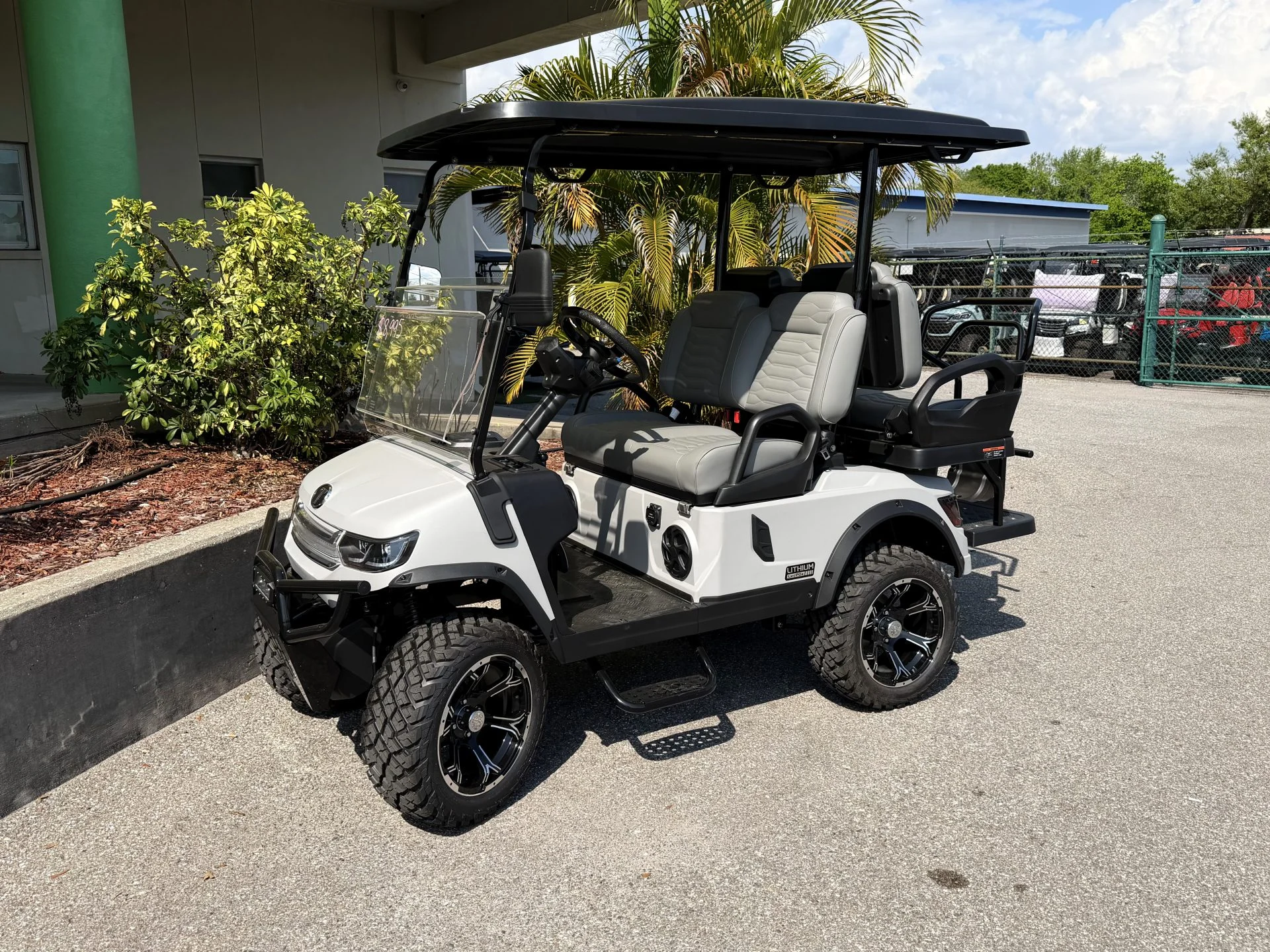 2026 Tara Summit Air 2+2 Lifted Lithium 105AH Golf Cart for Sale117 (1)
