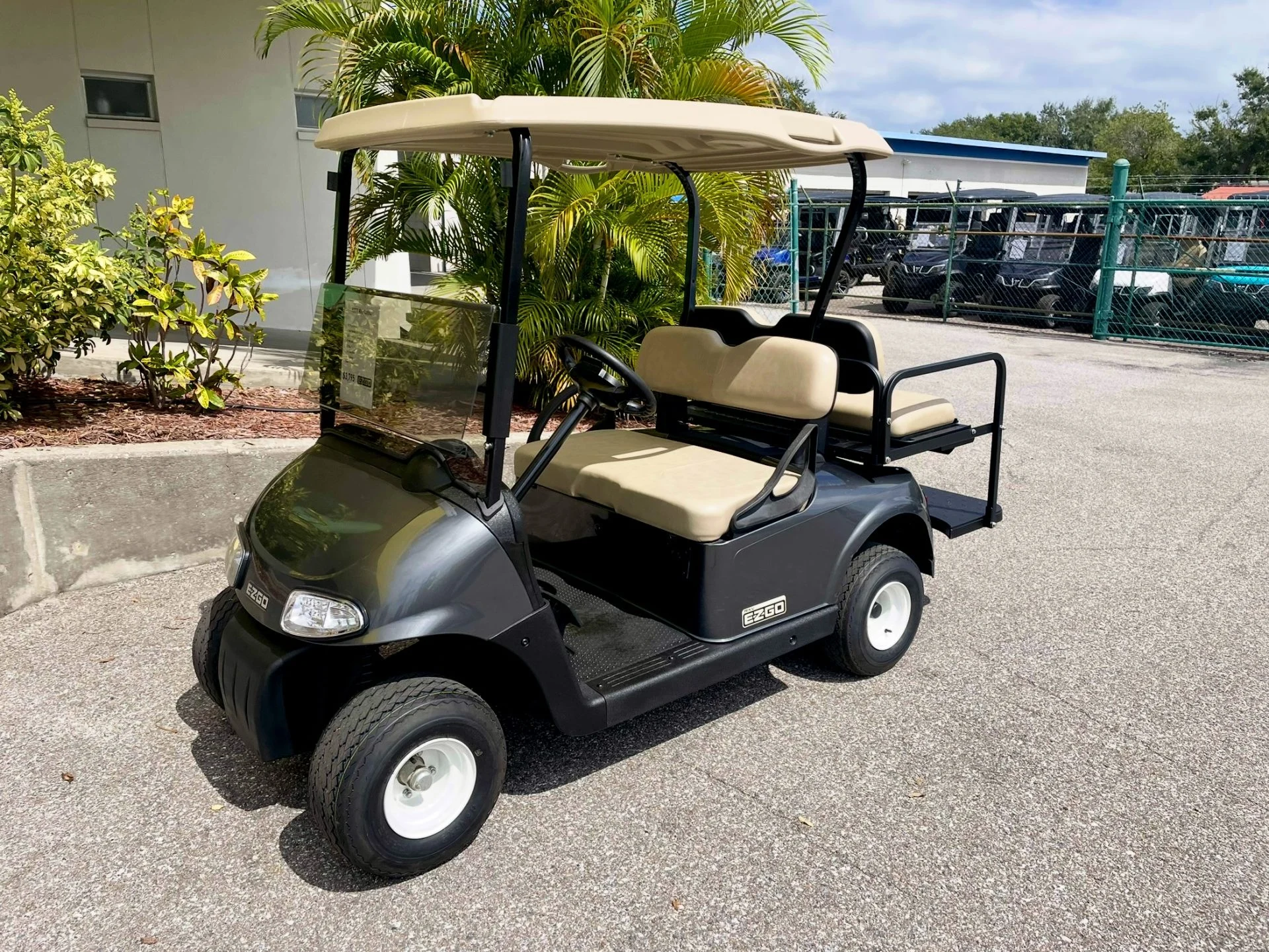 2018 E Z GO RXV Elite Lithium Golf Cart for Sale327 (1)