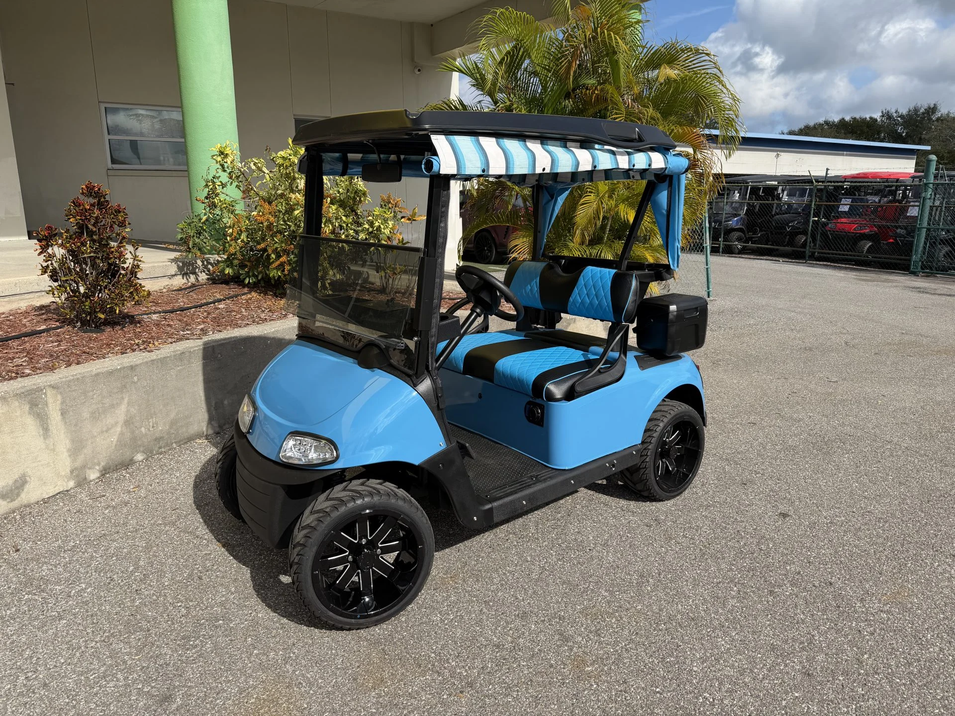 2020 E Z GO RXV Elite Lithium Golf Cart for Sale301 (1)